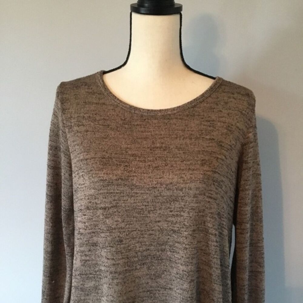 Larry Levine Women’s Brown Long Sleeve Sweater With Open Pleated Sheer Back M - Picture 4 of 7